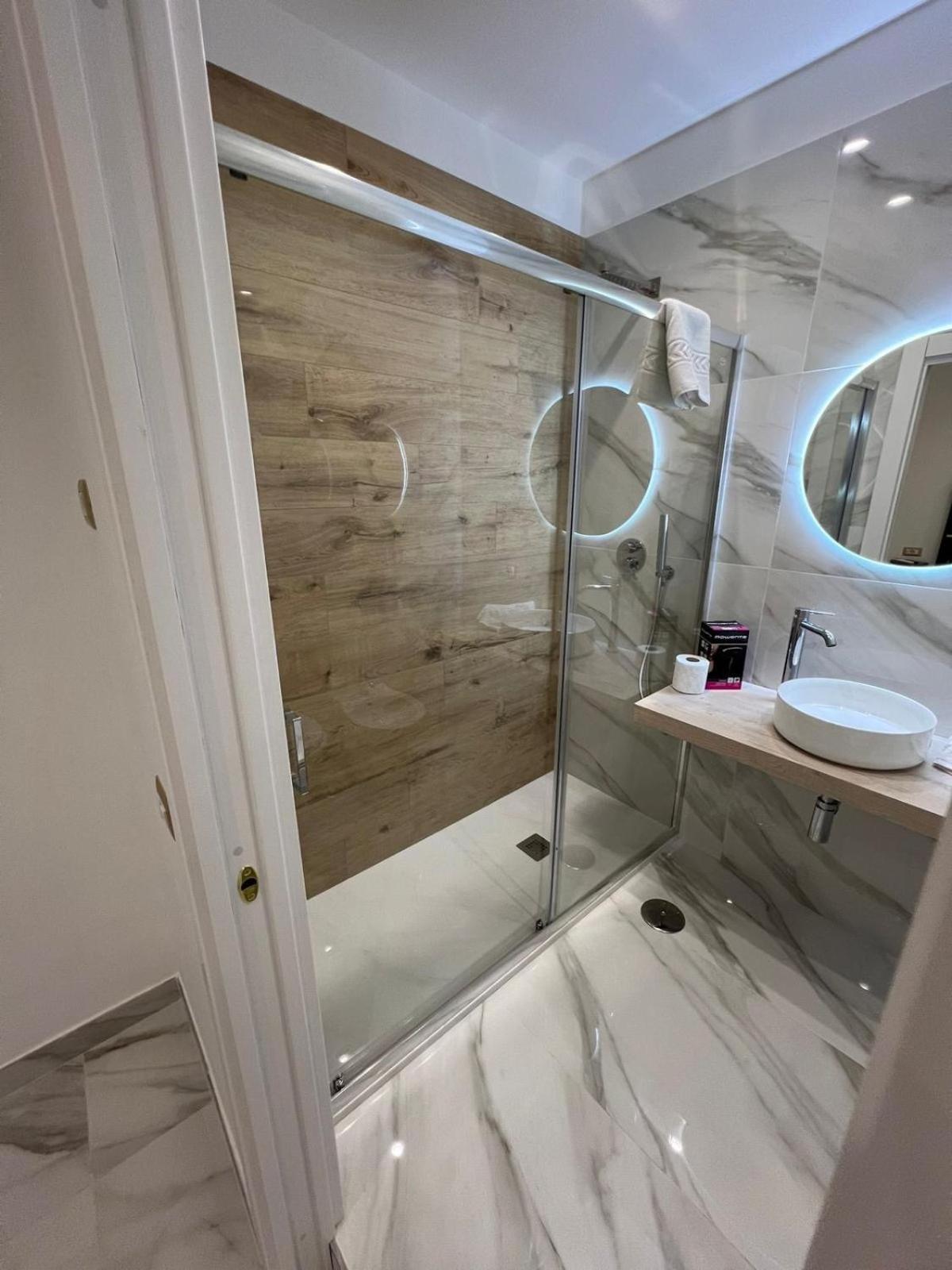 Familia Otel Napoli Dış mekan fotoğraf
