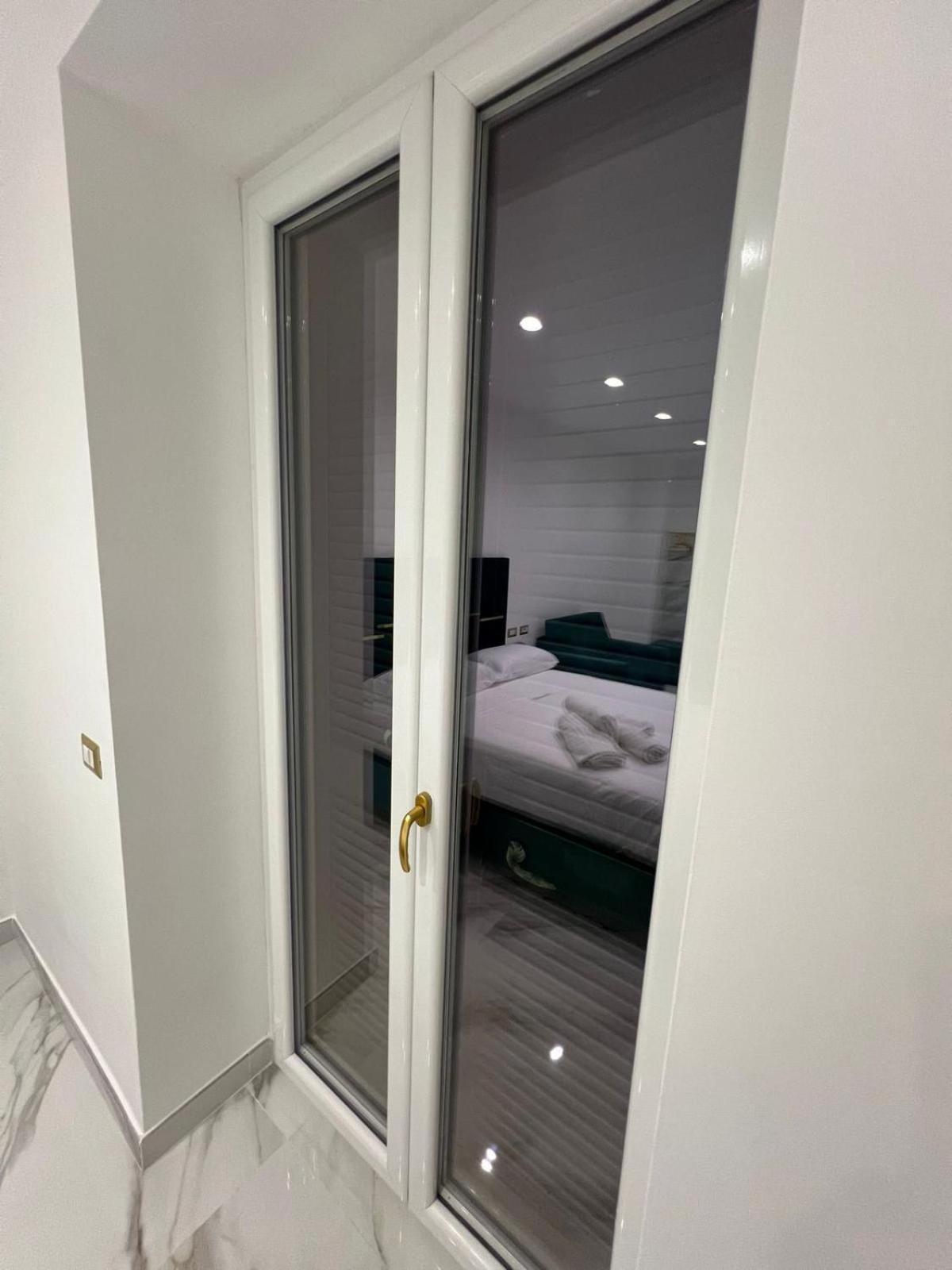 Familia Otel Napoli Dış mekan fotoğraf