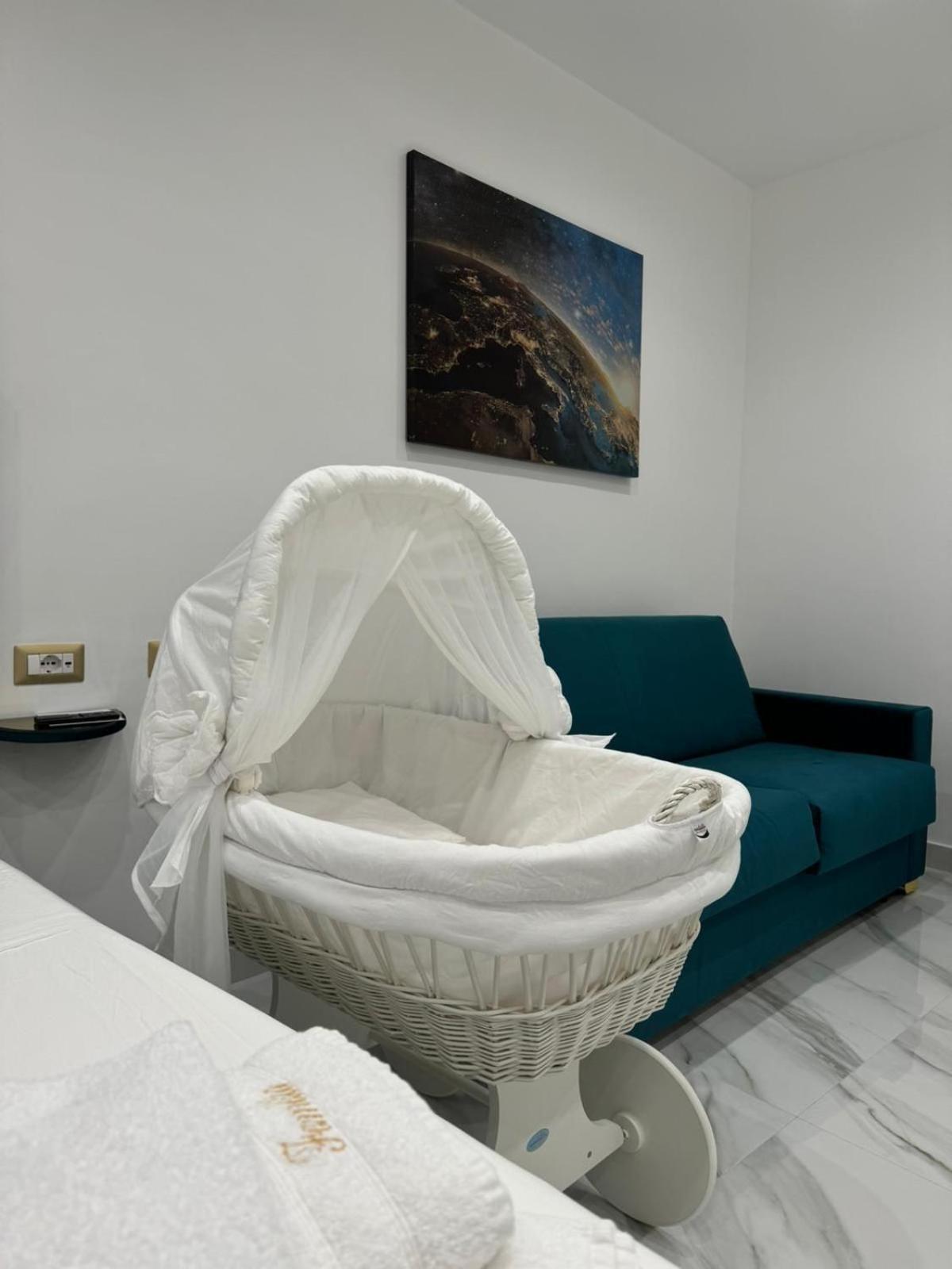 Familia Otel Napoli Dış mekan fotoğraf