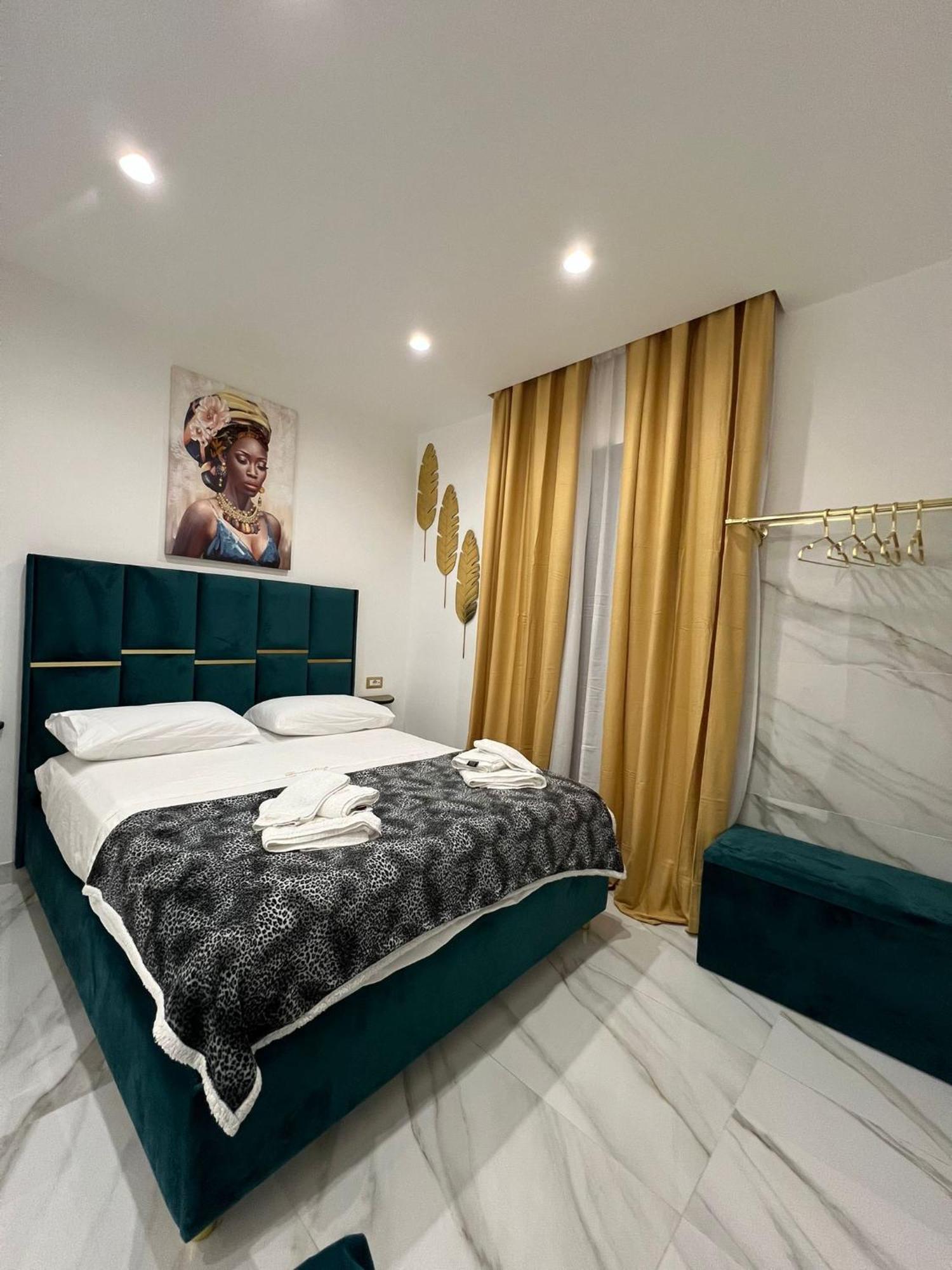 Familia Otel Napoli Dış mekan fotoğraf