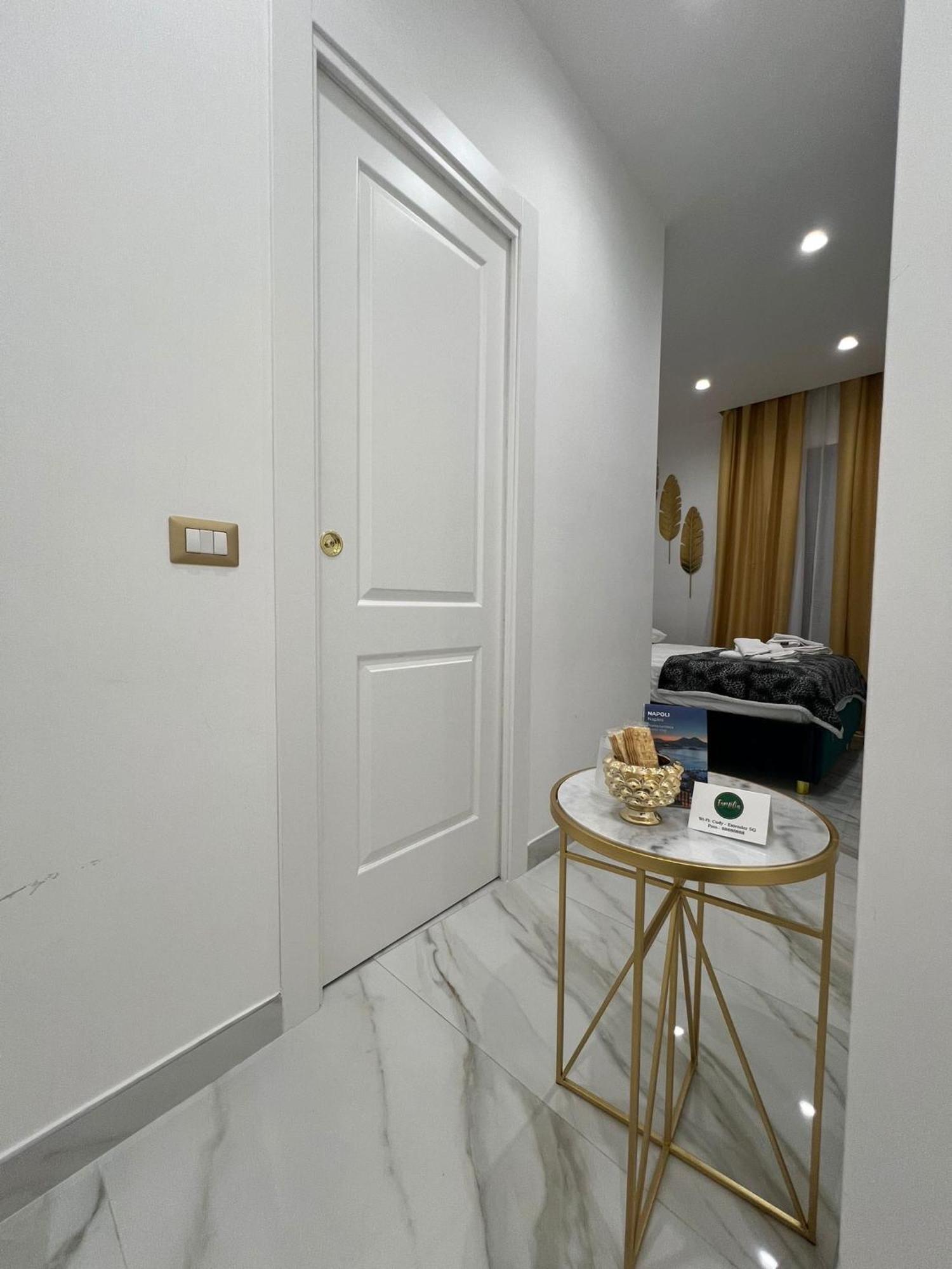Familia Otel Napoli Dış mekan fotoğraf
