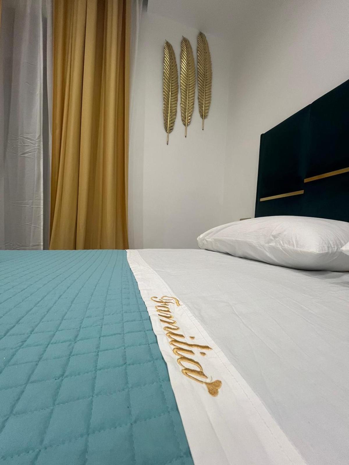 Familia Otel Napoli Dış mekan fotoğraf