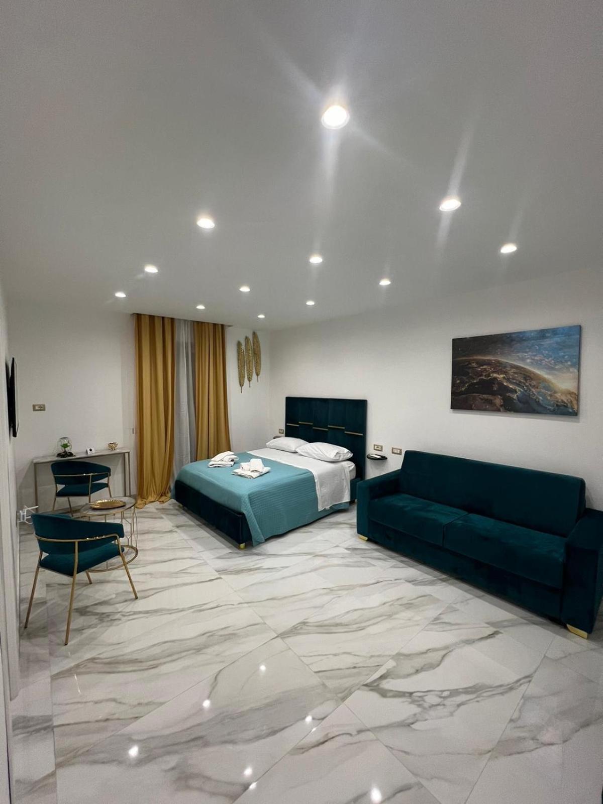 Familia Otel Napoli Dış mekan fotoğraf